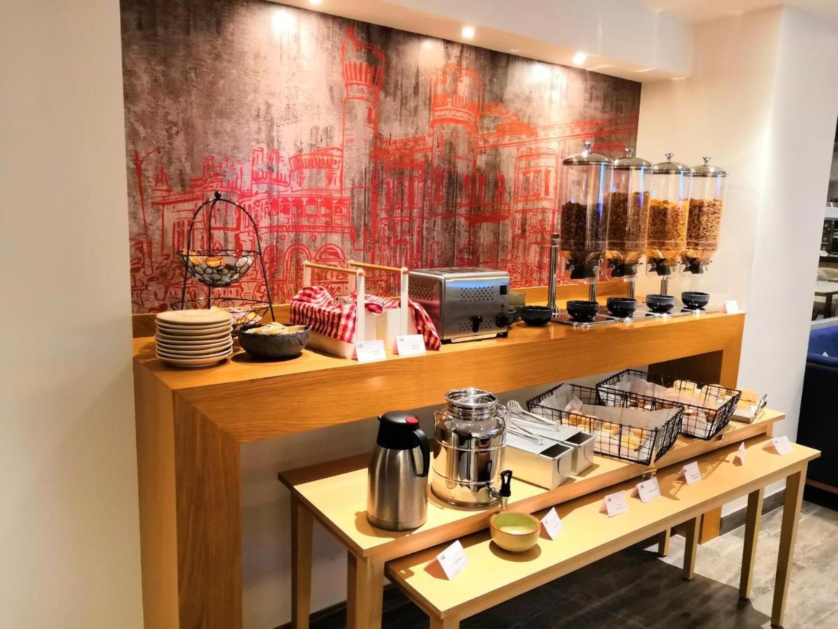 班加罗尔耶斯威万普智选假日酒店 外观 照片